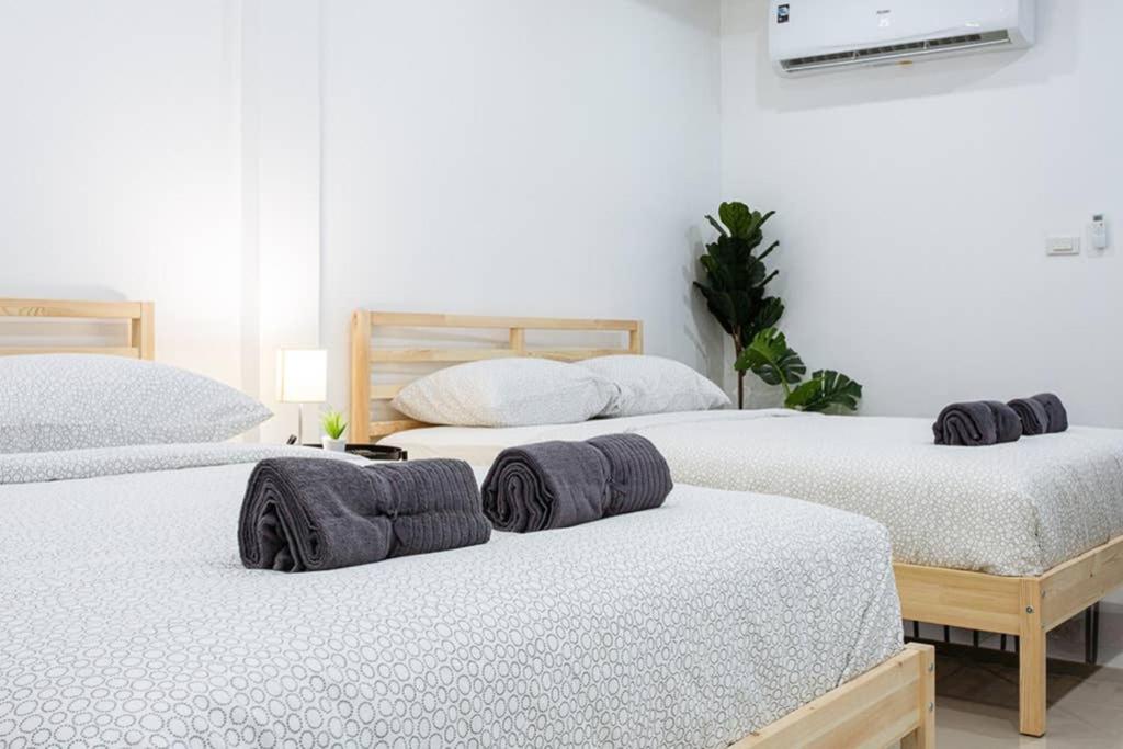 曼谷P2 Silom Large 2Beds Full Kitchen Wifi 4-6Pax公寓 外观 照片
