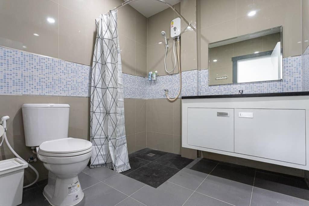 曼谷P2 Silom Large 2Beds Full Kitchen Wifi 4-6Pax公寓 外观 照片